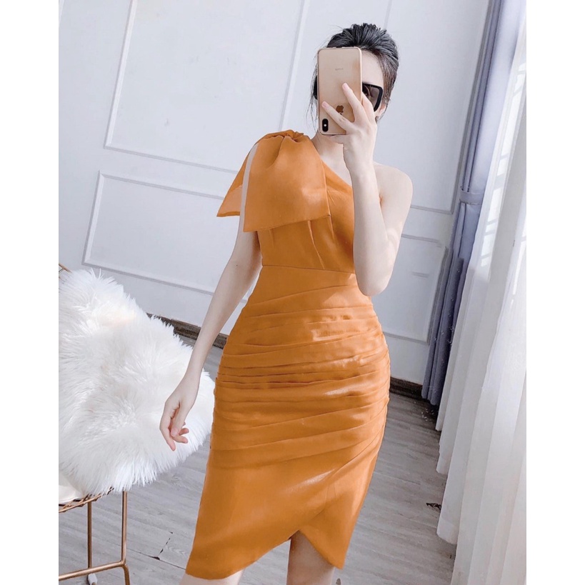 ĐẦM BODY VOAN KIẾNG PHỐI NƠ DỰ TIỆC SANG CHẢNH CỰC HOT PU