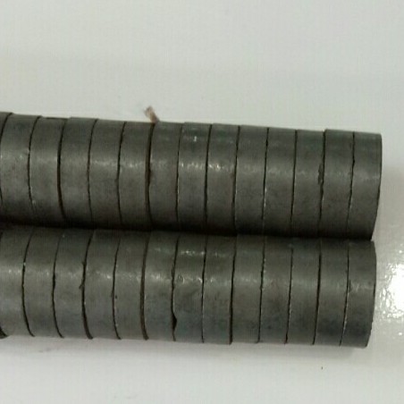 Nam châm viên đen Ferrite 20x5mm