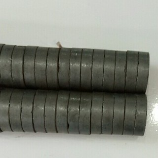 Nam châm viên đen Ferrite 20x5mm