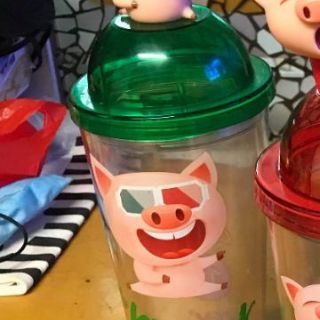 Ly nước CGV Pig