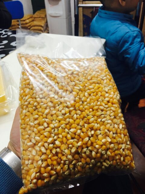 Set 1kg ngô Mỹ làm bắp rang bơ | BigBuy360 - bigbuy360.vn