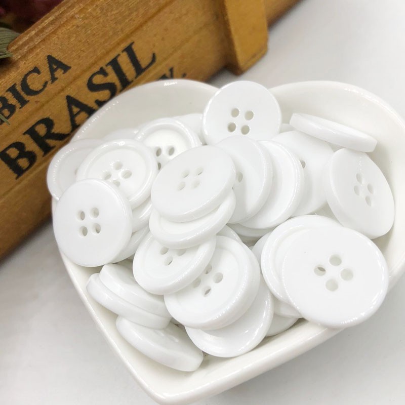 Set 50 Nút Nhựa 4 Lỗ Nhiều Màu Sắc 11 / 15 / 18 / 20 / 25 / 30mm pm250