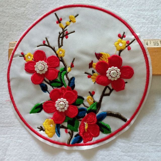 Tấm tròn trang trí