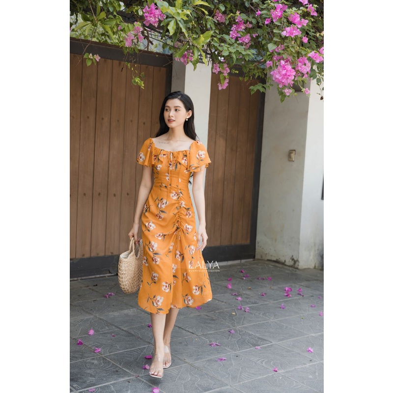 LALYA_Váy hoa cam rút nhún nơ ngực | BigBuy360 - bigbuy360.vn
