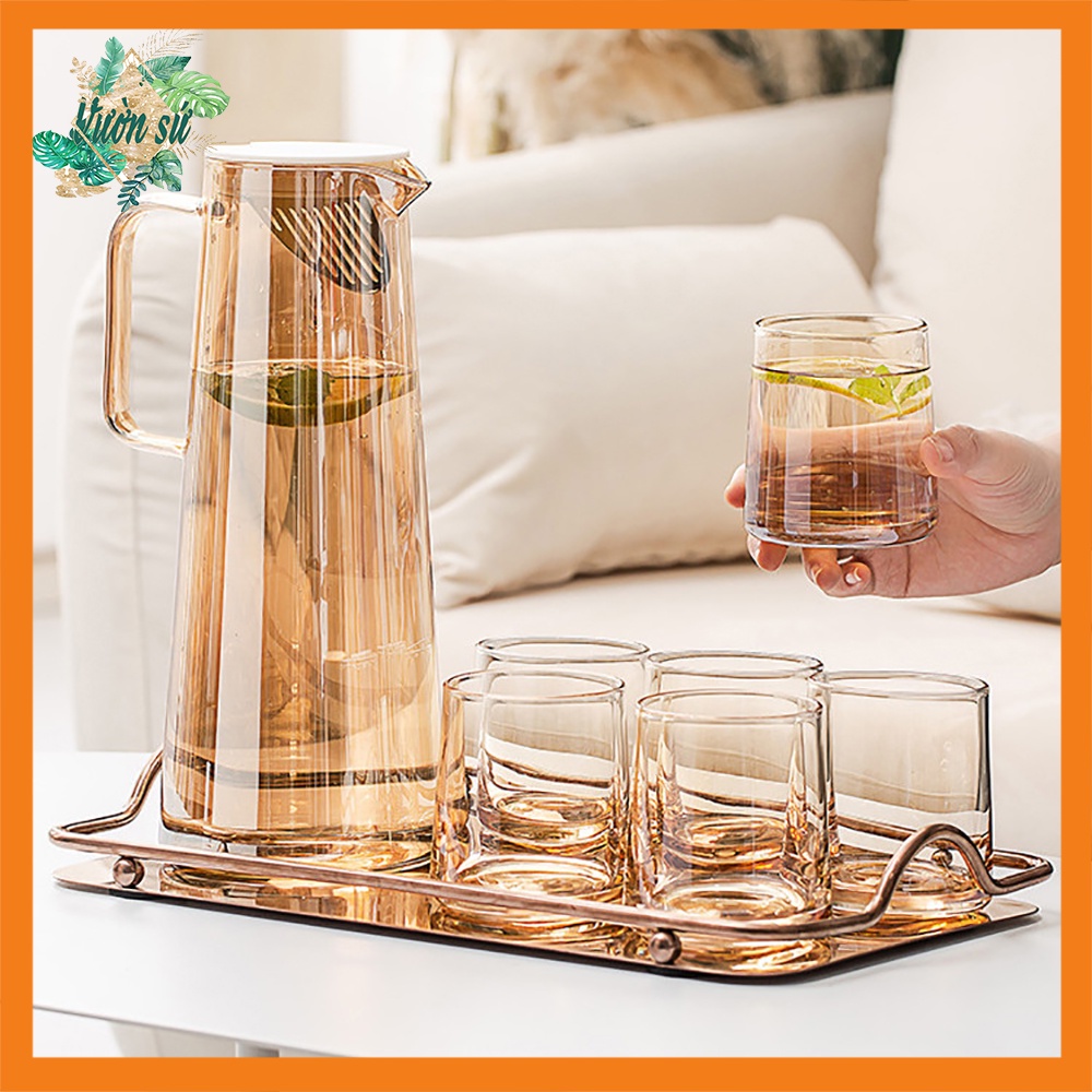 Bộ bình nước 6 cốc tròn vàng không quai kèm sang trọng phong cách Châu Âu - VS224