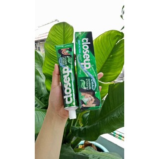 Kem đánh răng Close Up Thái Lan 160g 
