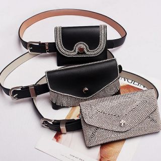 Thắt lưng belt kèm túi đính đá sang trọng