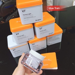 Kem v7 toning light hàng chuẩn xách tay.