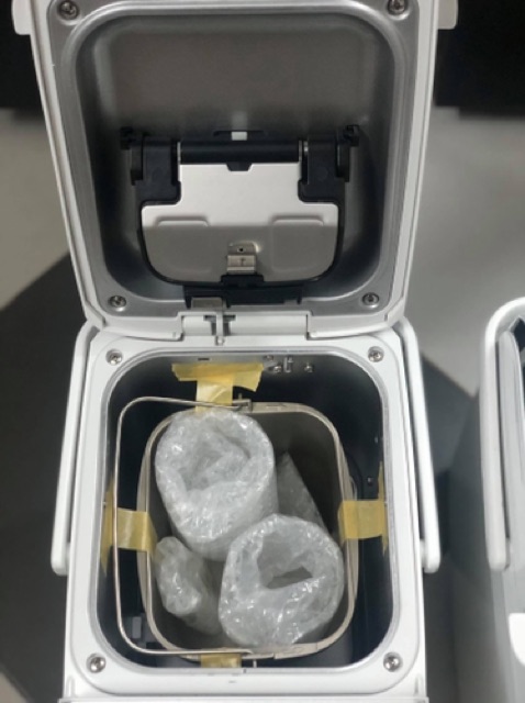 Máy làm bánh mì zojirushi BB SS10 hàng nhật