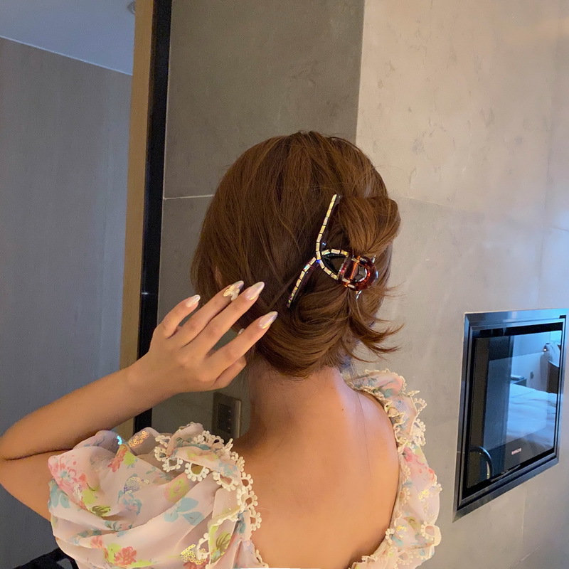 Kẹp Tóc Trong Suốt Kiểu Dáng Thời Trang Dành Cho Nữ