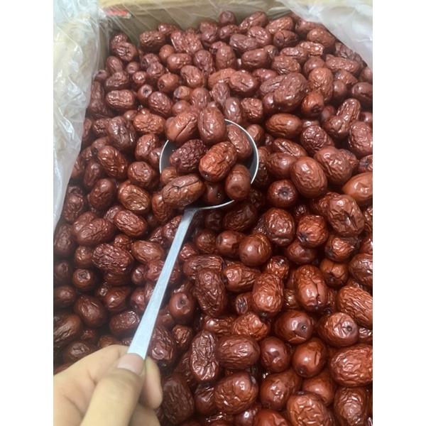 Táo đỏ sấy khô Trần Anh Food - Táo đỏ sấy khô nguyên quả size to 500GR