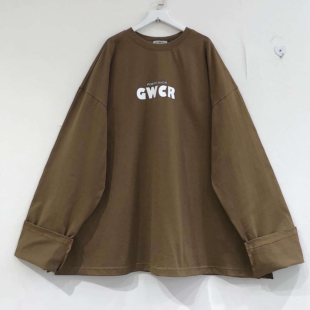 Áo Thun Nữ Dài Tay Form Rộng Basic Áo Phông Nữ Cổ Tròn Xẻ Tà GWCR Chất Liệu Cotton 4 Màu Be Nâu Xanh Than Nâu Đất 1803