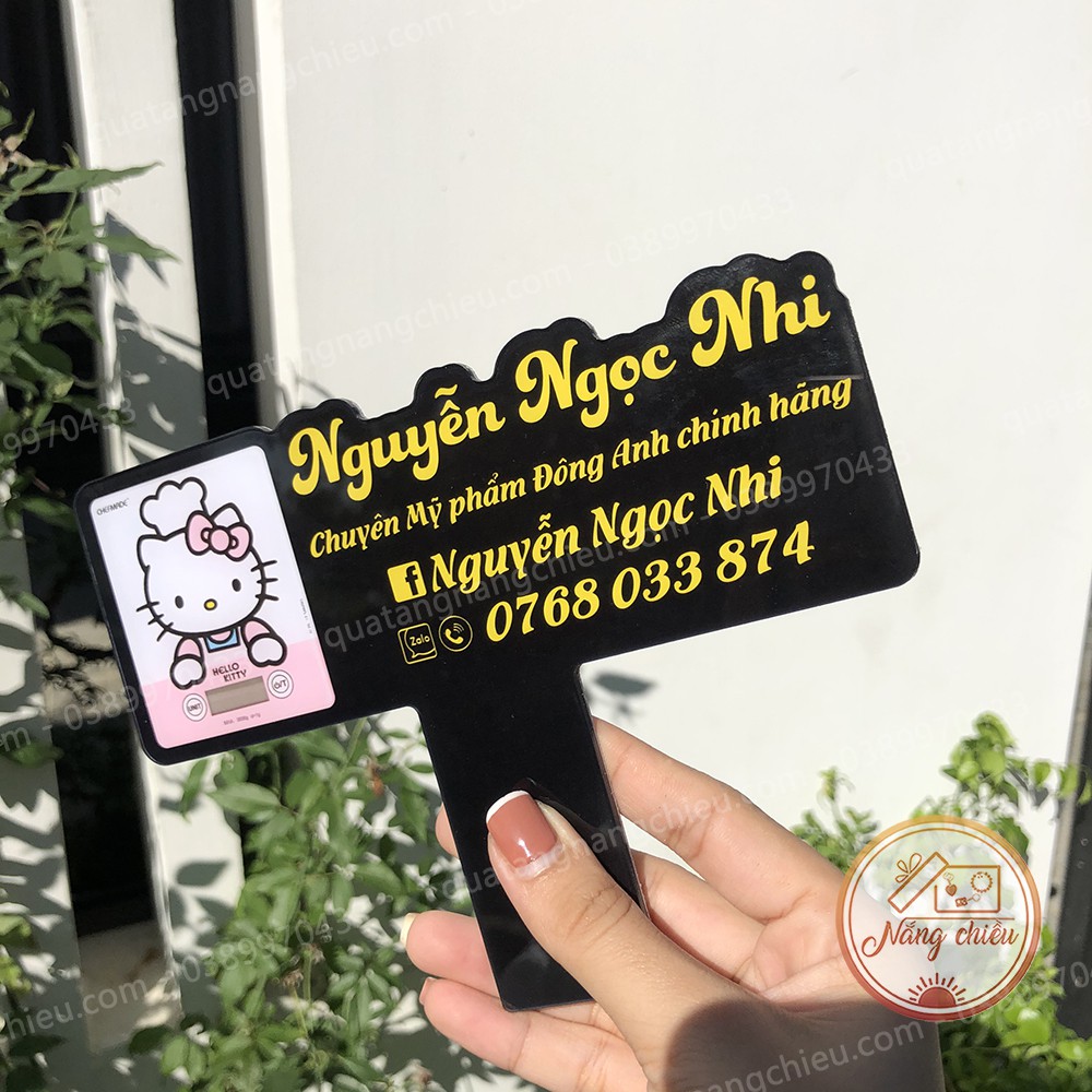 Hastag check in shop, bảng cầm tay nhỏ nhắn và tiện dụng cho các shop bán hàng online, đa dạng mẫu mã để khách chọn lựa