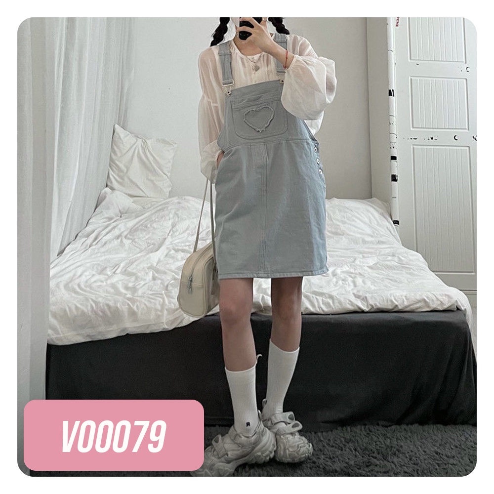 Váy yếm bò dáng suông chữ A thêu họa tiết trái tim hồng và xanh phong cách dễ thương đáng yêu V00079