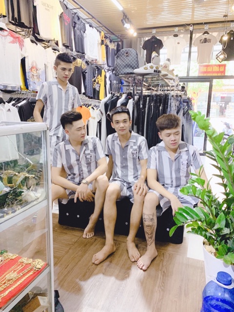 Bộ Áo Tù đi chơi đi biển cực hót Hít Mùa Hè Chợ Ninh Hiệp Gia Lâm Hà Nội Bán Buôn Bán Lẻ Các Mặt Hàng Thời Trang Nam | BigBuy360 - bigbuy360.vn