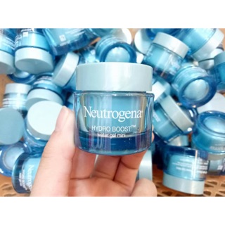 Kem dưỡng Neutrogena cấp ẩm dưỡng trắng