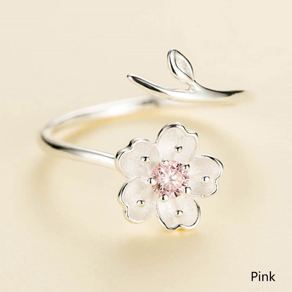 Nhẫn dạng hở hình cành hoa thiết kế bắt mắt