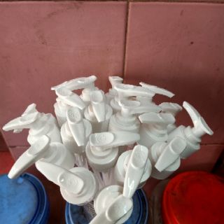 Vòi bơm siro