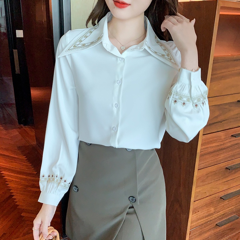 Áo Sơ Mi Cổ Thêu Họa Tiết Phong Cách Vintage Thời Trang Xuân Thu Cho Nữ 2022
