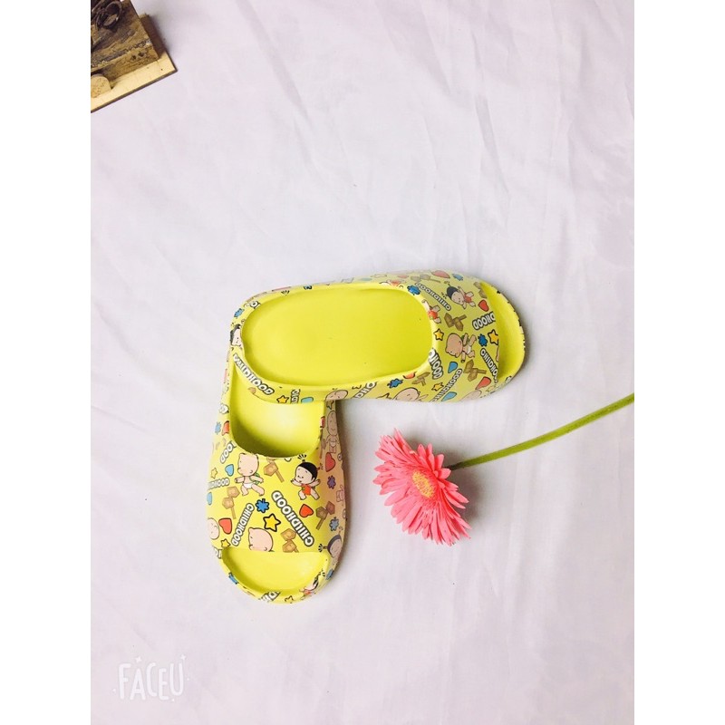 Dép YZ phiên bản giới hạn, dép quai ngang hottrend 2021