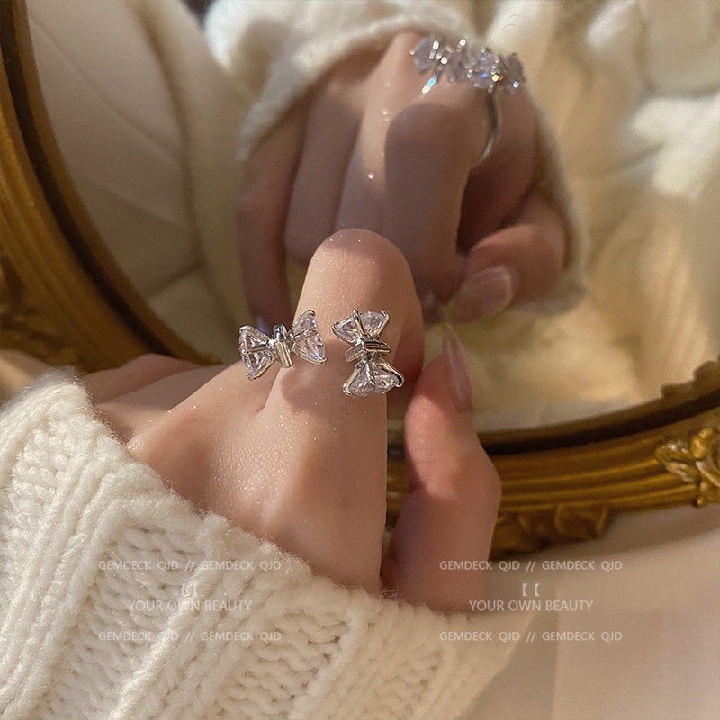 Nhẫn đính đá zircon hình bướm thời trang Hàn Quốc cổ điển