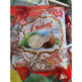 Bánh Xốp Dừa Sữa Nhân Hạnh Nhân, hàng Việt Nam - Date luôn mới