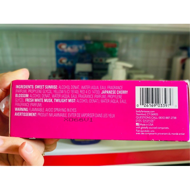 Xịt thơm nước hoa toàn thân Fantasies Signature 50ml | BigBuy360 - bigbuy360.vn