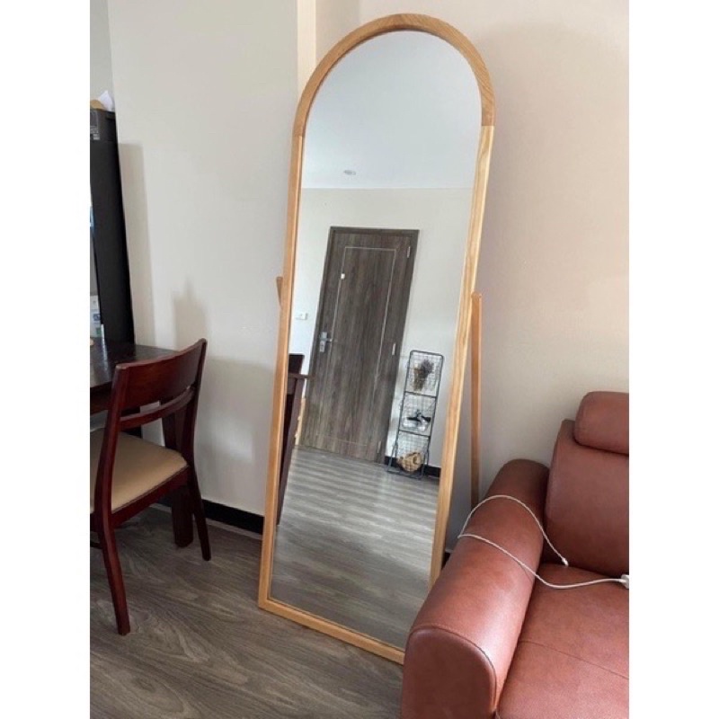 Gương soi toàn thân khung gỗ bo góc có chân dựng decor