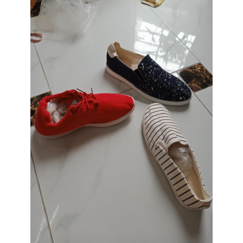 Giầy dép đấu giá thanh lý rẻ