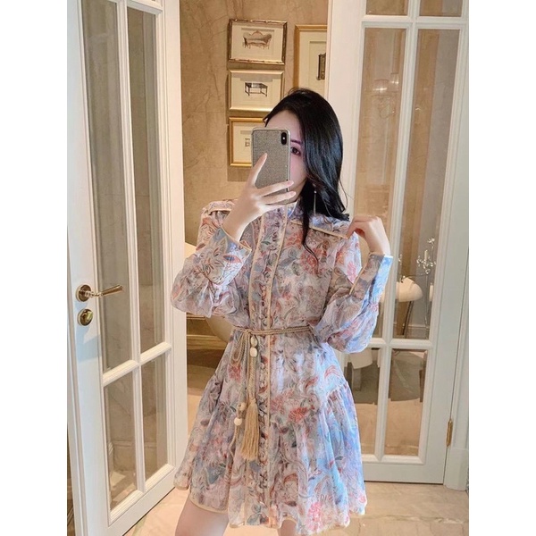 Đầm thiết kế hoạ tiết cột dây eo qccc