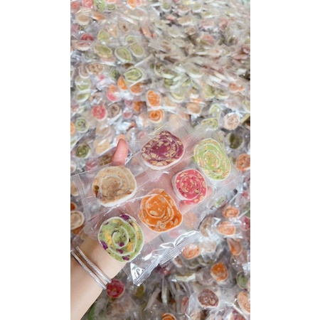 Kẹo dừa cuộn bánh tráng mix 7 vị 500g