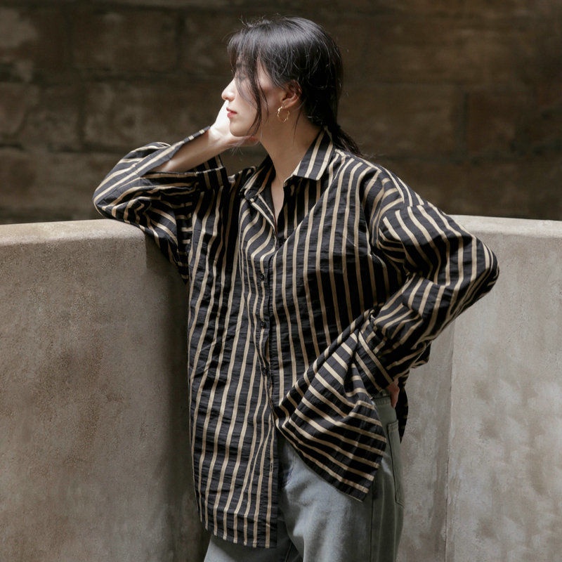 Áo sơ mi dài tay dáng rộng họa tiết kẻ sọc thời trang retro Hong Kong dành cho nữ