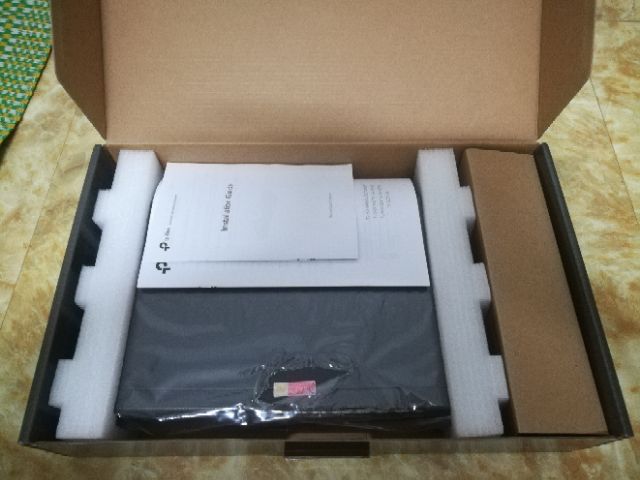 Bộ chia mạng Switch TP-Link TL SG1016D, 16-Port 10/100/1000 Mbps