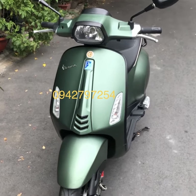 Sơn xe máy Vespa màu Xanh rêu mờ P017-2K Ultra Motorcycle Colors