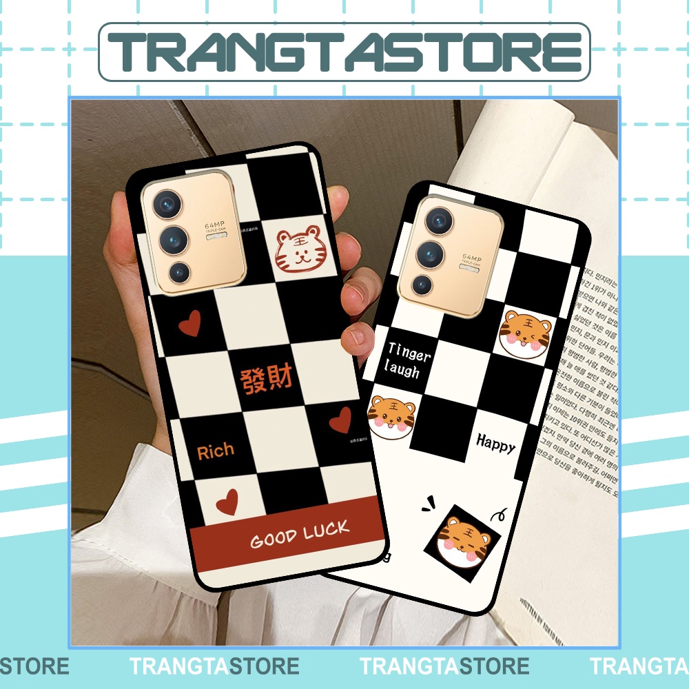 Ốp Vivo V23 5G in hình sọc caro, họa tiết đen trắng dễ thương