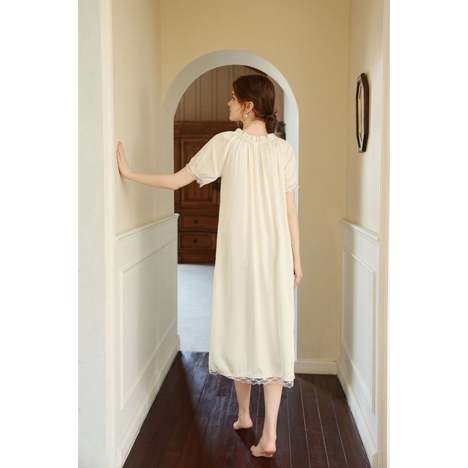 Đầm Ngủ Tay Ngắn Phối Ren Thời Trang Dành Cho Nữ