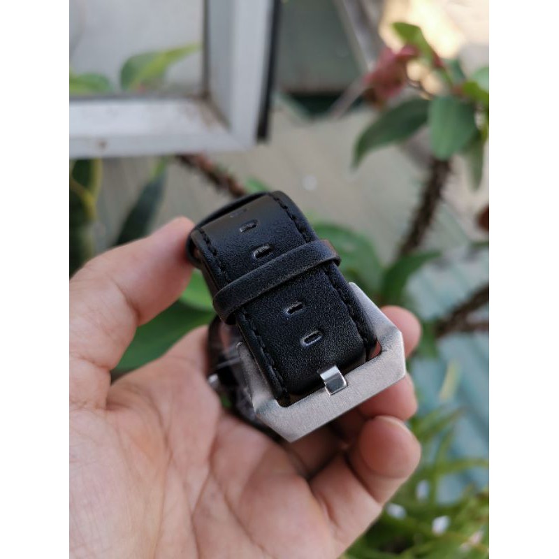 Đồng hồ nam thể thao Muniti Sport series mặt vuông cá tính