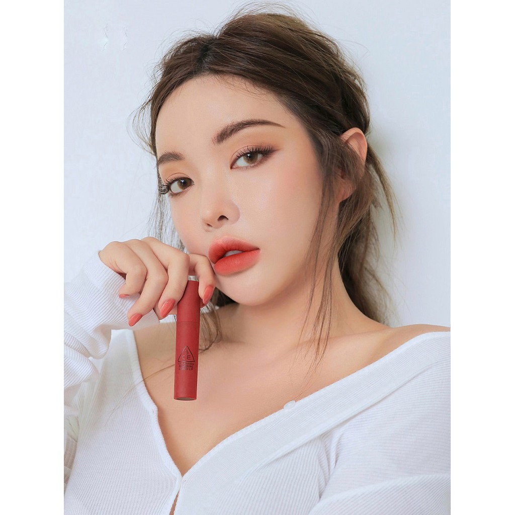 Son 3CE Blurring Liquid Lip So Over hoa hồng pha đỏ