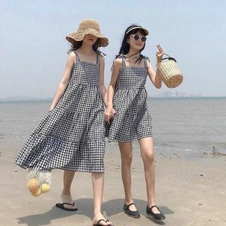 Set hai váy bạn thân - váy caro - váy nơ xoè - váy xuông
