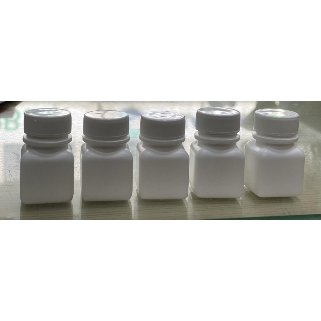 có sẵn lọ nhựa 20ml( combo 100cái)