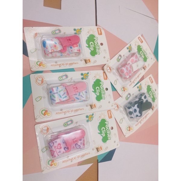 Núm ti ngậm Silicone an toàn cho bé