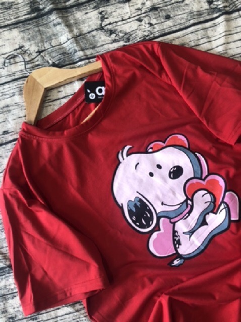 Bộ nữ thun vải cotton cộc tay quần short đùi in hình cún snoopy | BigBuy360 - bigbuy360.vn