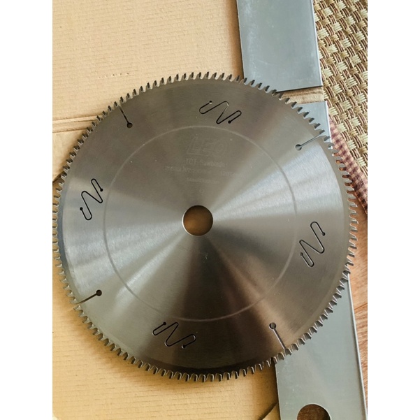 Lưỡi cắt nhôm đường kính 255 305 355 380 405 450