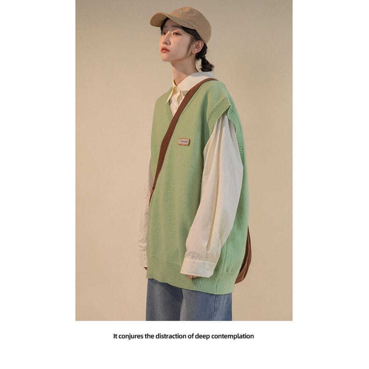 Bộ áo sweater không tay và áo sơ mi tay dài phối màu nhã nhặn cho nữ