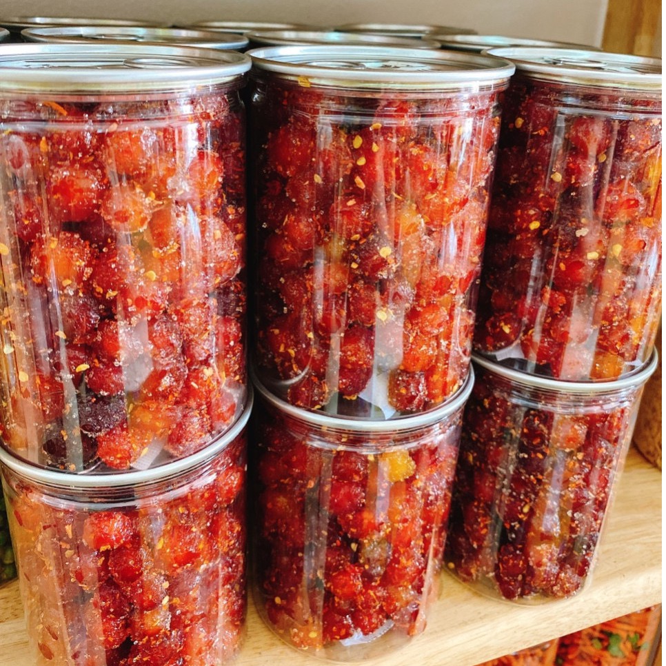Chùm ruột lắc muối ớt cay chua ngọt hũ 450g