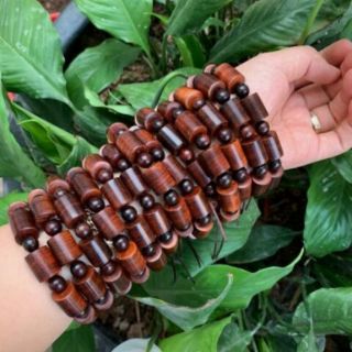 Vòng gỗ sưa đốt trúc