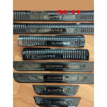 ỐP BẬC CỬA TITAN CAO CẤP CÁC DÒNG XE TẶNG KEO TRỢ DÍNH KHI MUA ĐỦ BỘ TRONG NGOÀI