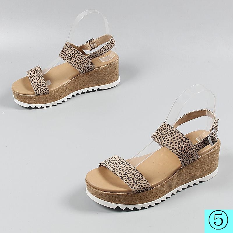 Giày Sandal Đế Xuồng Dày Họa Tiết Da Báo Phong Cách Âu Mỹ Thời Trang Mùa Hè 2022