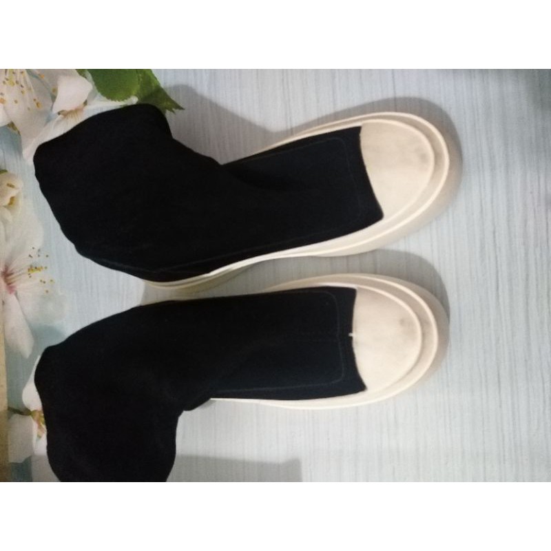 Hàng order Giày thể thao nữ sành điệu
