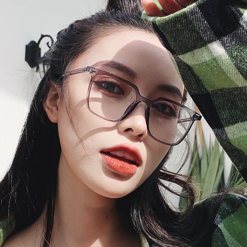 Mắt kính gọng vuông bằng nhựa trong suốt chống tia uv400 hiệu quả thời trang cho nam nữ